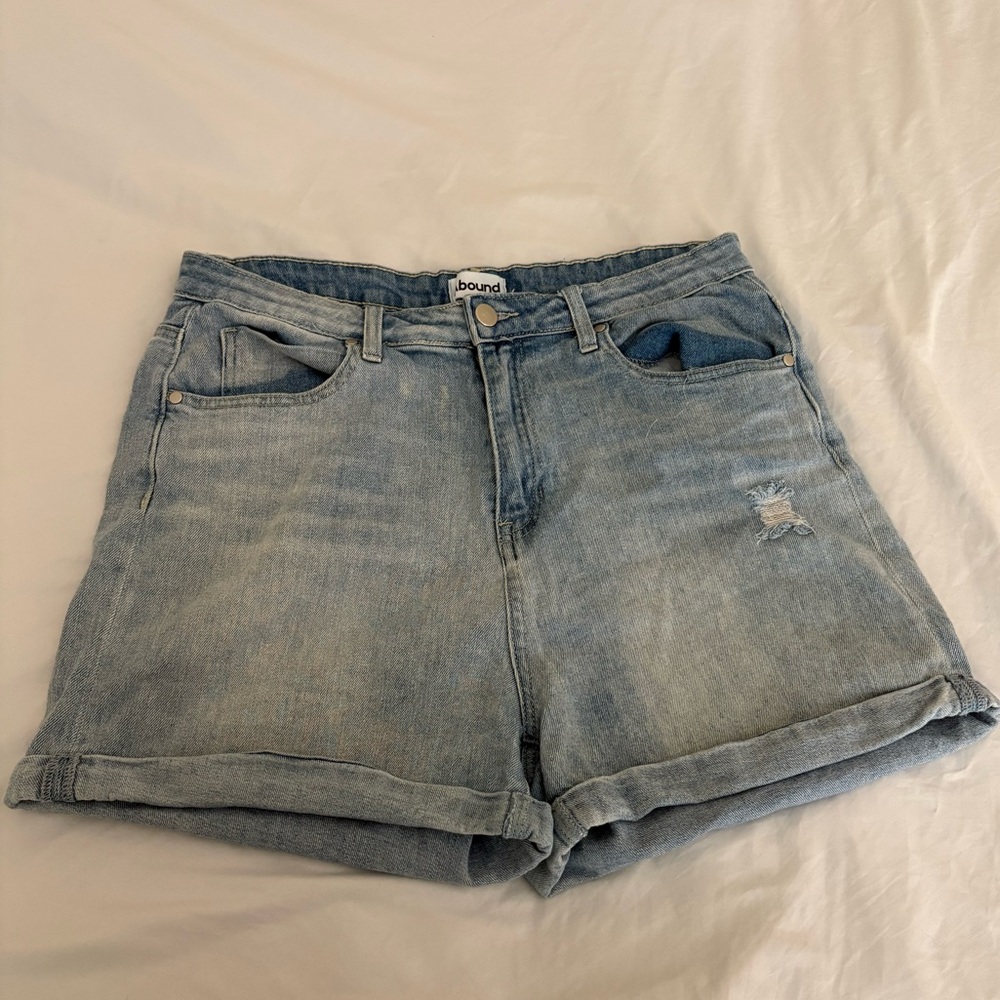 Abound Light Wash Denim Women's Shorts | Size: 31